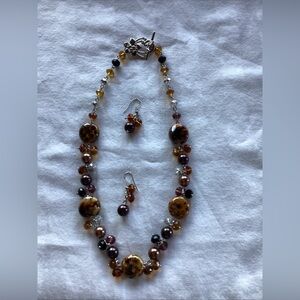 Fashion necklace and earring set